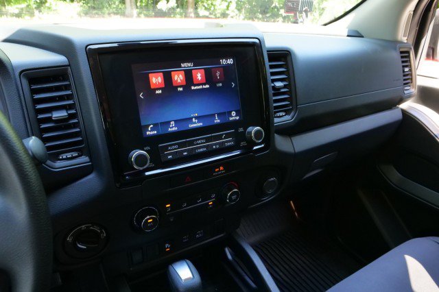 Used 2022 Nissan Frontier S w/ Technology Package AWD/4WD image 3
