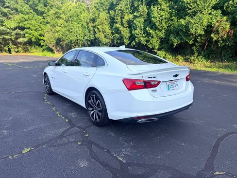 Used 2023 Chevrolet Malibu RS FWD image 6