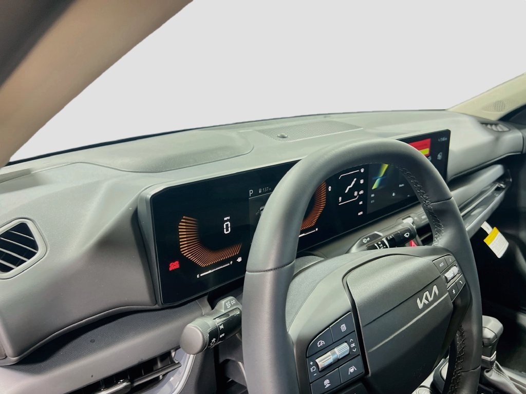 New 2026 Kia K4 EX FWD image 9