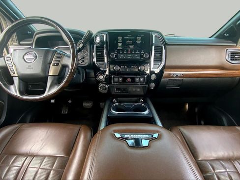 Used 2021 Nissan Titan Platinum Reserve w/ Moonroof Package AWD/4WD image 15