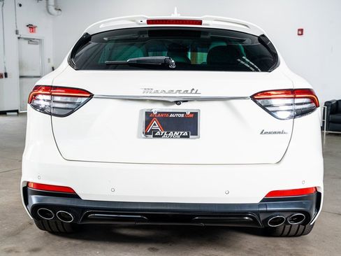 Used 2022 Maserati Levante Modena image 7