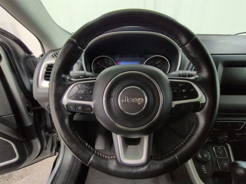 Certified 2021 Jeep Compass Latitude w/ Convenience Group image 23