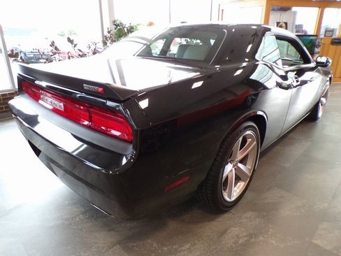 Used 2008 Dodge Challenger SRT8 image 3