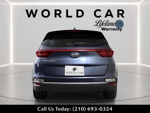 Used 2020 Kia Sportage LX FWD image 3