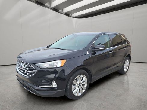 Used 2022 Ford Edge Titanium image 1