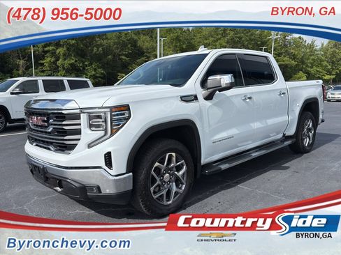 Used 2026 GMC Sierra 1500 SLT AWD/4WD image 1