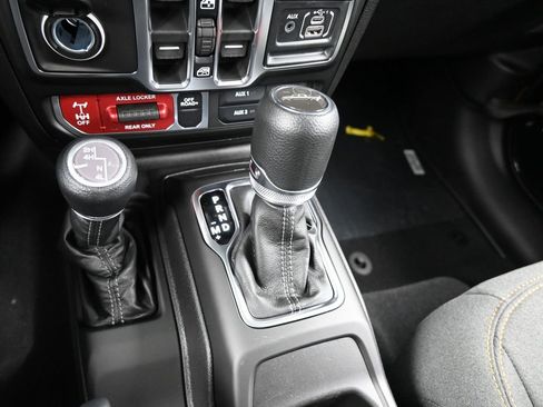 New 2026 Jeep Gladiator Willys image 20