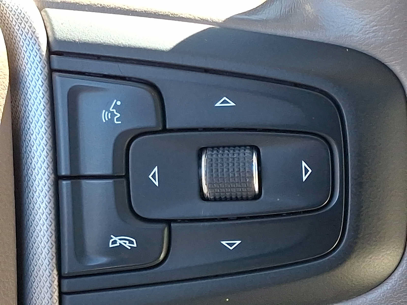 Used 2022 GMC Yukon Denali w/ Max Trailering Package AWD/4WD image 24