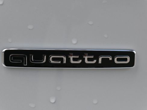 Used 2025 Audi A5 2.0T Premium Plus w/ Premium Plus AWD/4WD image 13