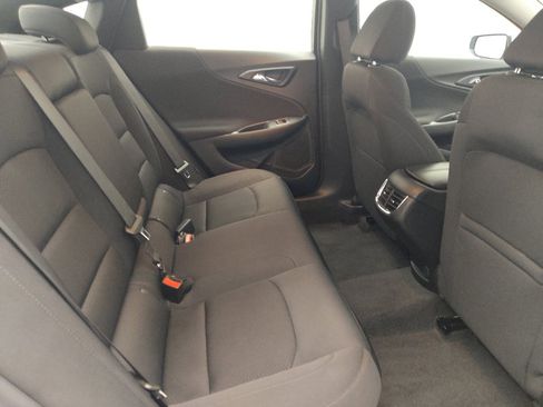 Used 2024 Chevrolet Malibu LT FWD image 19
