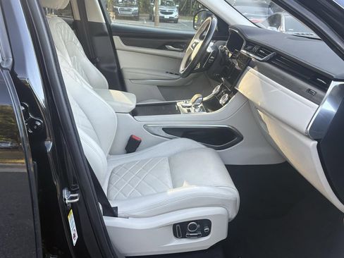 Used 2021 Jaguar F-PACE S image 19