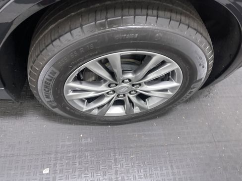 Used 2022 Cadillac XT5 Premium Luxury image 28