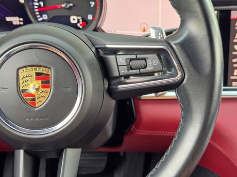 Used 2021 Porsche Panamera image 23