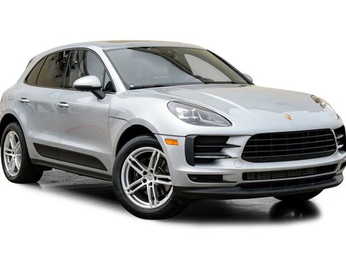 Used 2020 Porsche Macan AWD/4WD image 6