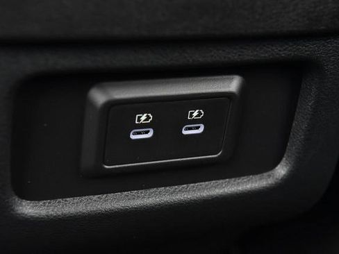 New 2026 Nissan Pathfinder SV image 23