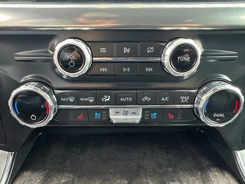 Certified 2021 Ford F150 Lariat image 3