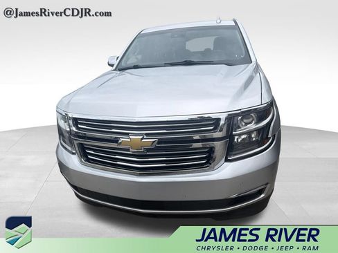 Used 2018 Chevrolet Tahoe Premier AWD/4WD image 3