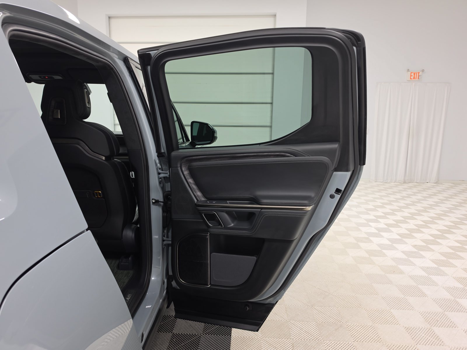 Used 2022 Rivian R1T Launch Edition AWD/4WD image 20