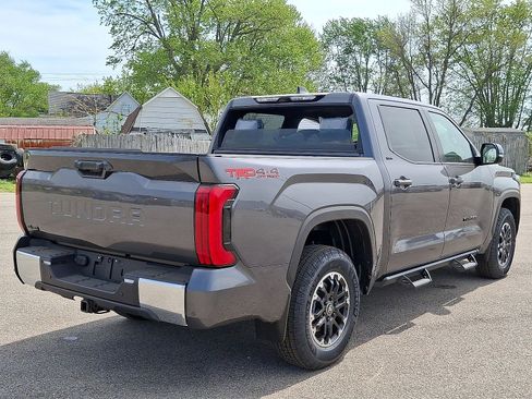 New 2026 Toyota Tundra SR5 AWD/4WD image 12