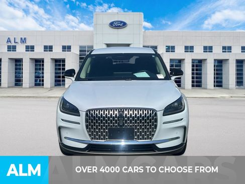 Used 2025 Lincoln Corsair AWD w/ Equipment Group 101A image 2