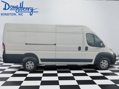 New 2025 RAM ProMaster 3500 w/ Quick Order Package 22G SLT FWD image 6