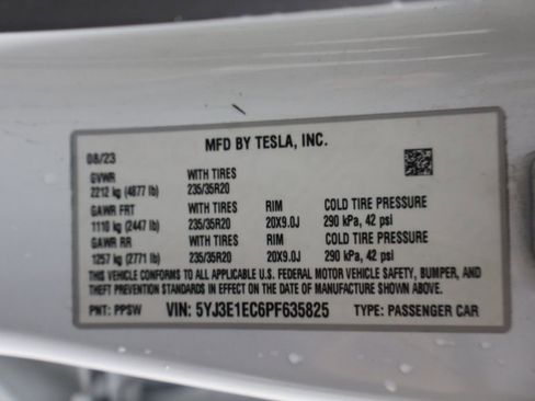 Used 2023 Tesla Model 3 Performance image 23