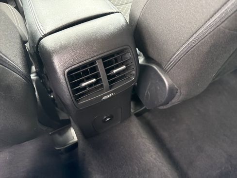 Used 2025 Ford Escape Active image 15