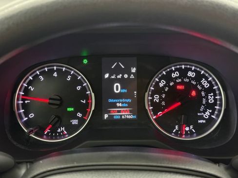 Used 2022 Toyota RAV4 XLE FWD image 16
