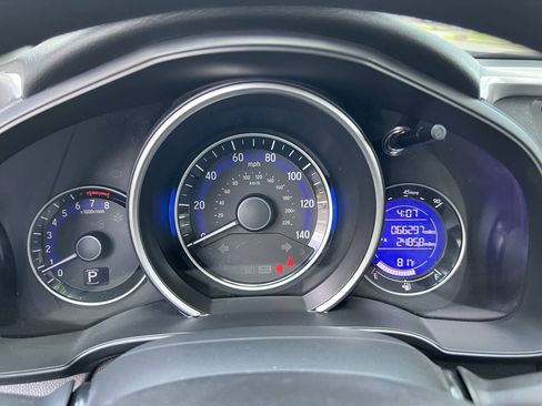 Used 2016 Honda Fit EX image 24