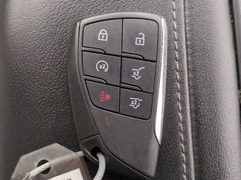 Used 2023 Chevrolet Tahoe LT image 32