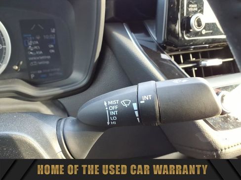Used 2022 Toyota Corolla SE image 26