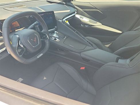 New 2025 Chevrolet Corvette E-Ray image 3