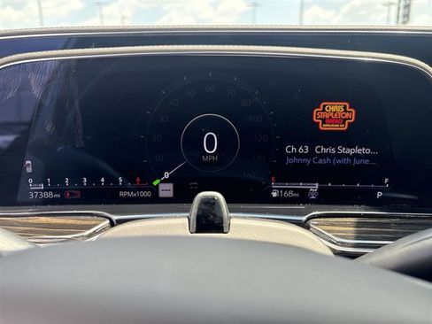 Certified 2022 Cadillac Escalade ESV Premium Luxury w/ Performance Package AWD/4WD image 11