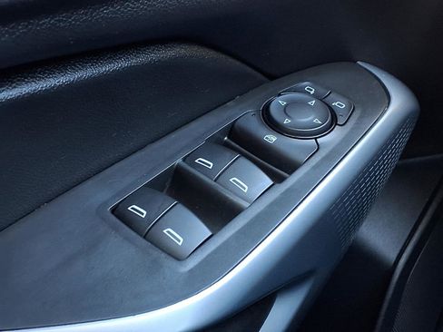 Used 2024 Chevrolet Trax LS w/ LS Convenience Package image 39