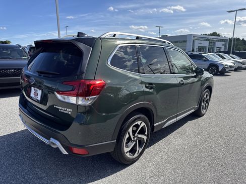 Certified 2024 Subaru Forester Touring AWD/4WD image 29