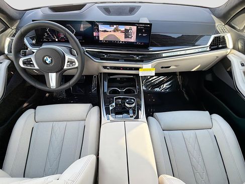 New 2026 BMW X7 xDrive40i w/ Executive Package image 17