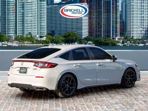 Certified 2023 Honda Civic Sport Touring image 5