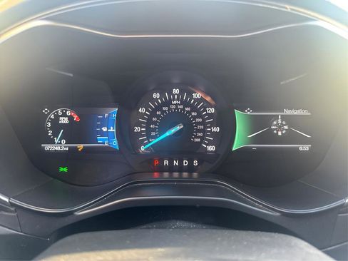 Used 2019 Ford Fusion Titanium AWD/4WD image 14