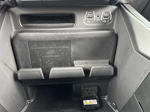 Used 2021 RAM 1500 Laramie RWD image 22