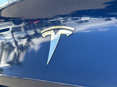 Used 2023 Tesla Model 3 Standard Range RWD image 35