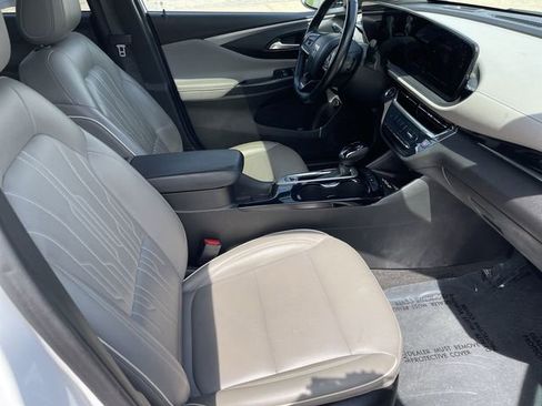 Used 2024 Buick Envista Avenir FWD image 17