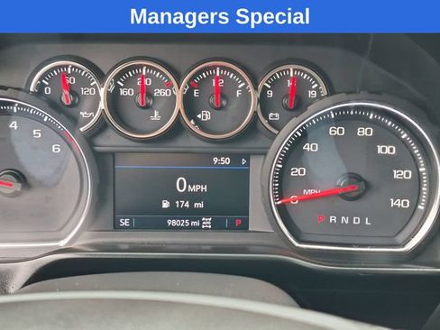 Used 2019 Chevrolet Silverado 1500 LT Trail Boss w/ Convenience Package AWD/4WD image 32
