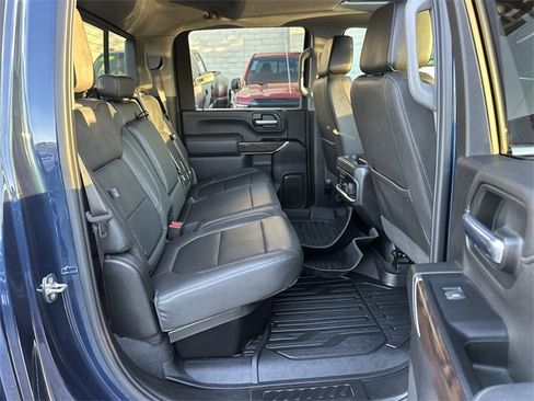 Used 2023 GMC Sierra 2500 SLT w/ SLT Convenience Package image 26