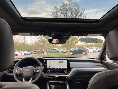 Certified 2026 Lexus TX 350 AWD w/ Technology Package image 37