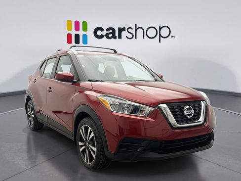 Used 2019 Nissan Kicks SV w/ Exterior Package image 7