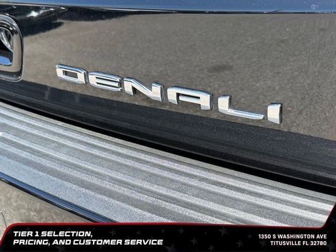 Used 2022 GMC Yukon Denali AWD/4WD image 23