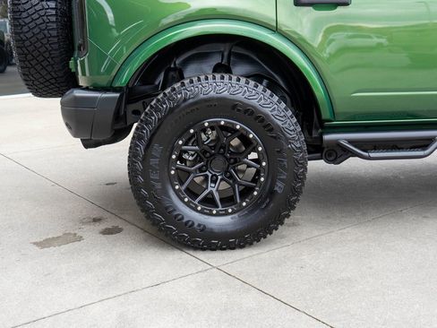 Used 2022 Ford Bronco Black Diamond image 35