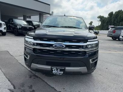 Used 2024 Ford Expedition Limited