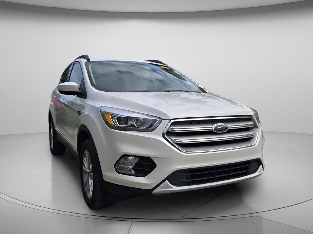 Used 2019 Ford Escape SEL FWD image 4