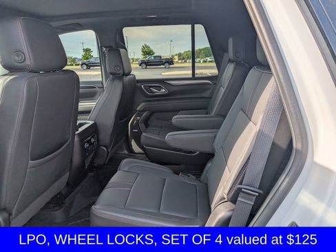 Used 2024 Chevrolet Tahoe RST w/ Luxury Package AWD/4WD image 10